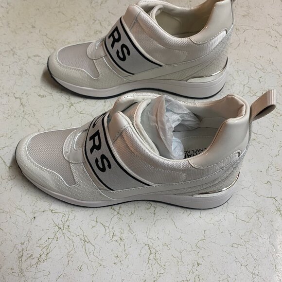MICHAEL KORS OPTIC WHITE 7.5" MAVEN SLIP ON TRAINER WITH BOX - Picture 3 of 5